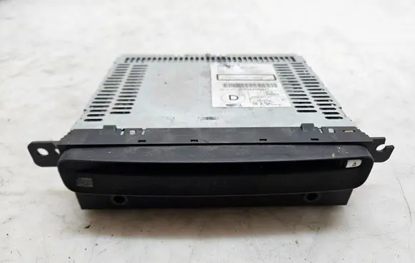 Nissan Primera CD/DVD changer 28185BA010