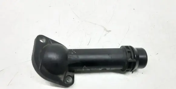 Audi A4 S4 B7 8E 8H Engine coolant pipe/hose 03G121121G