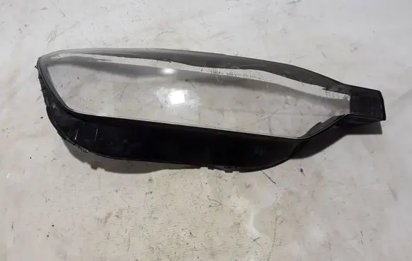 Volvo XC60 Headlight lense 10600020010