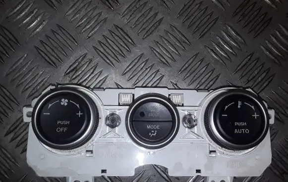 Mazda 6 Climate control unit