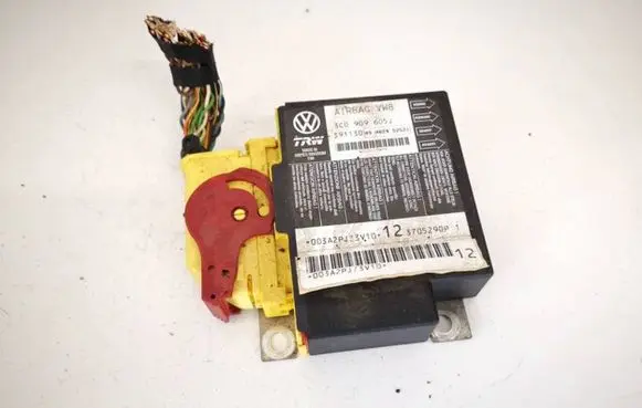 Volkswagen PASSAT B6 Airbag control unit/module 3c0909605j 391130