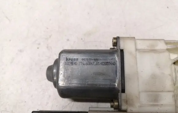 Citroen C4 I Front door window regulator motor 9647441580 996387101