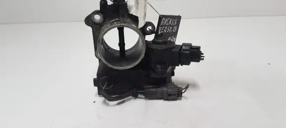Toyota Avensis Verso Throttle valve 8967221020