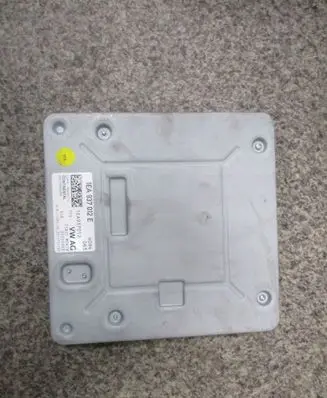 Volkswagen Eos Engine control unit/module 1EA937012EVW