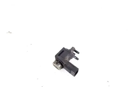 Volkswagen Golf IV Turbo solenoid valve 1J0906283