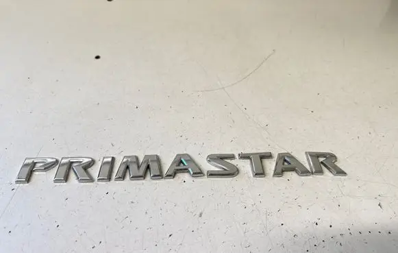 Renault Trafic II (X83) Manufacturers badge/model letters 