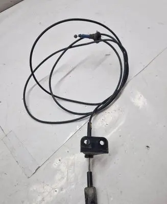 Honda CR-V Engine bonnet/hood lock release cable 