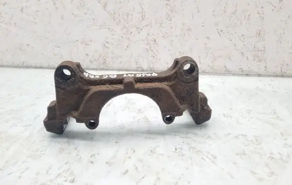 Volkswagen PASSAT B6 Front Brake Caliper Pad/Carrier 