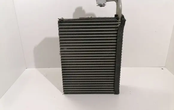 Air conditioning (A/C) radiator (interior)