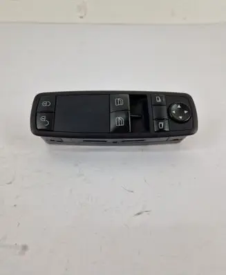 Mercedes-Benz A W169 Electric window control switch A1698206910