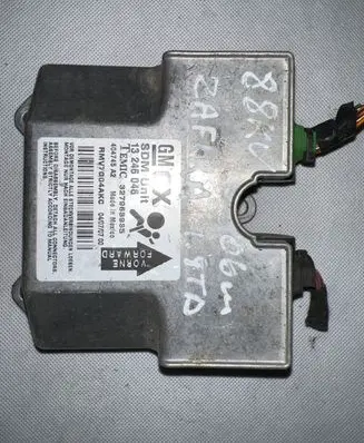 Opel Zafira B Airbag control unit/module 404745A2 13246046 327963935
