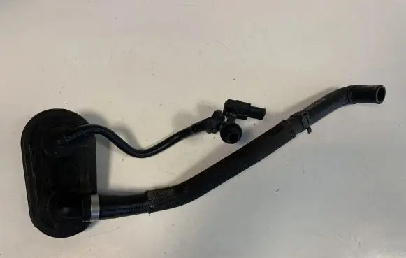 Audi Q5 SQ5 Engine coolant pipe/hose 80B611931F 5Q0906207 80B819350B