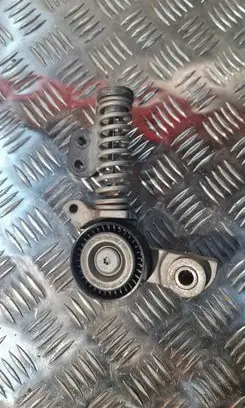 Volvo XC60 Alternator belt tensioner 31460372