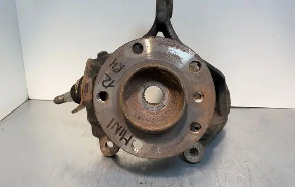 Mini Cooper Countryman R60 Front wheel hub