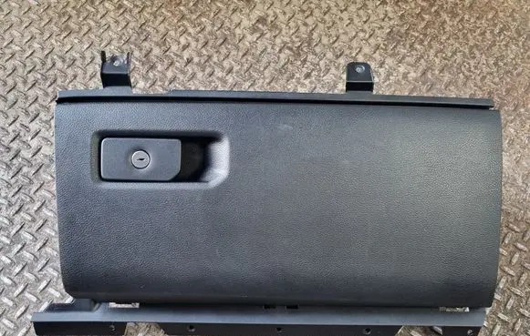 Ram 1500 Glove box 6PM28TRMAA 5YN621XTAI 6PM28TX7AH
