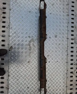 Opel Vivaro Rear bumper support beam 