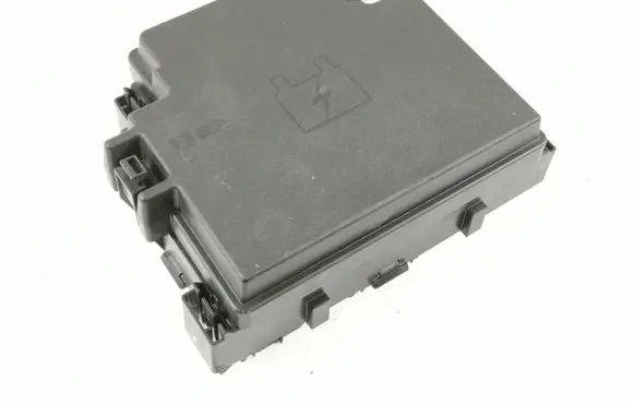 Jeep Grand Cherokee WL Fuse module 68460093AC