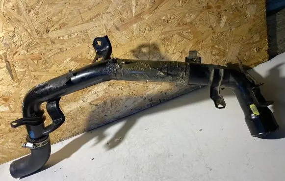 Toyota Auris 150 Intercooler hose/pipe