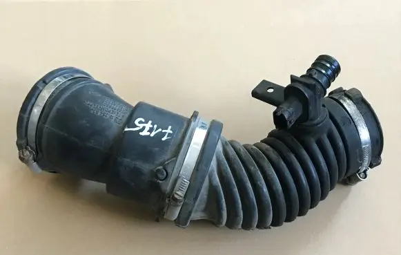 Opel Zafira C Air intake duct part 13259221 13254634