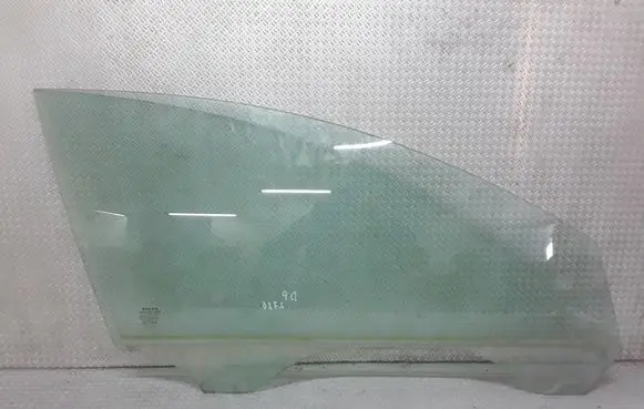 Volvo S40 Front door window glass four-door