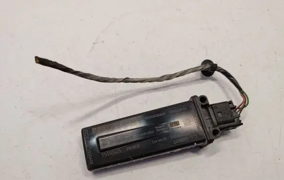 BMW 3 F30 F35 F31 Tire pressure control unit 6853736 36106853736 36106855180
