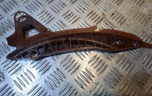 Mini One - Cooper Coupe R56 Slide rail for timing chain 757730180