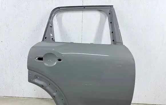 Rear door