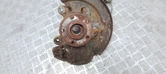 Volvo S80 Front wheel hub