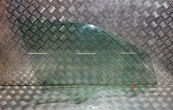 Skoda Kamiq Front door window/glass (coupe) VW22662