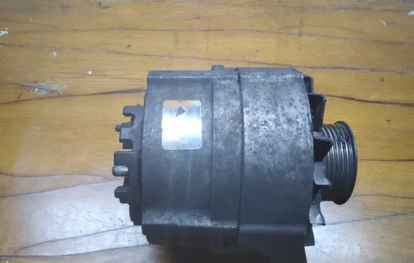 Audi A6 S6 C4 4A Generator/alternator 046903015G