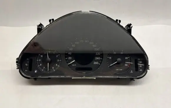 Mercedes-Benz E W211 Speedometer (instrument cluster) A2115408747