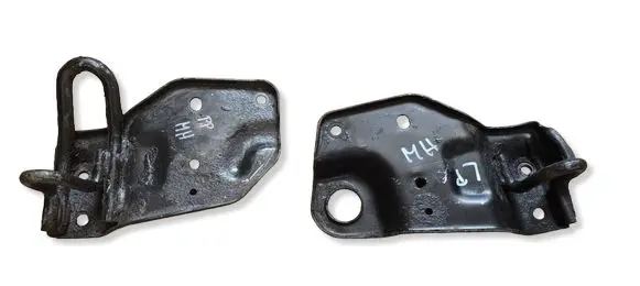 Suzuki Ignis Towing hook eye 