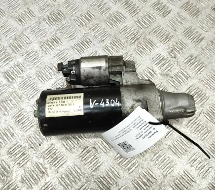 Mercedes-Benz Sprinter W906 Starter motor A0061517501 0001115108