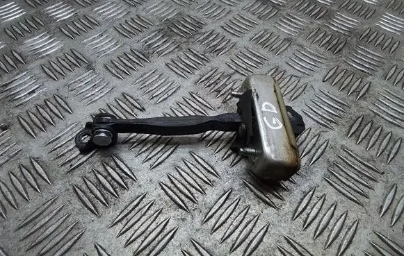 Lexus IS 220D-250-350 Rear door check strap stopper