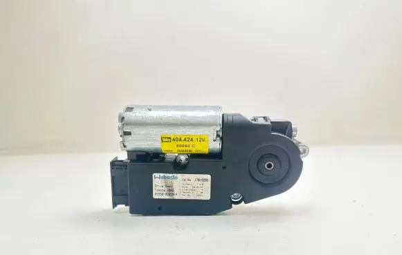 Toyota Corolla Verso E121 Sunroof motor/actuator 88060C 6326002020A 404424