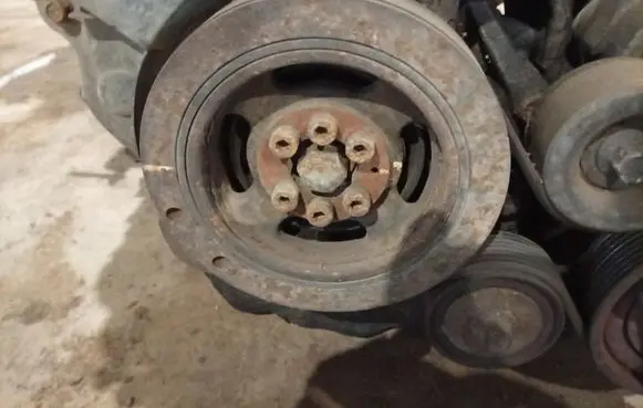 Mazda 6 Crankshaft pulley