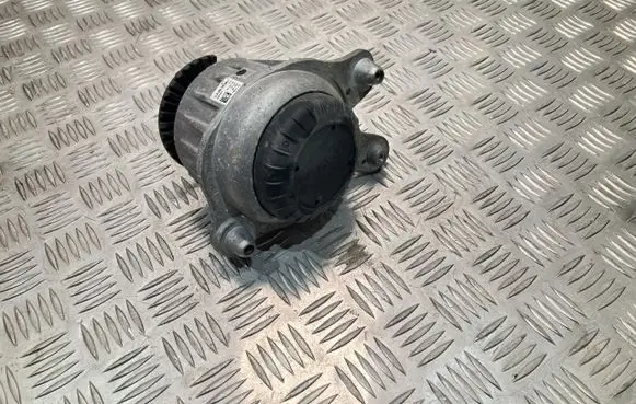 Mercedes-Benz C W205 Engine mount vacuum valve A2052406617