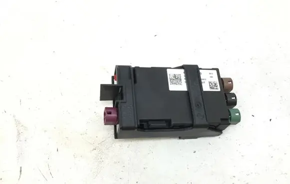 Volkswagen PASSAT B8 USB control unit 5G0035953D