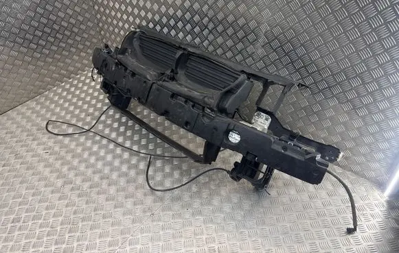BMW 5 E60 E61 Radiator support slam panel 7163462 11267310 270307