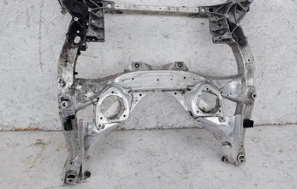 BMW 7 F01 F02 F03 F04 Front subframe 6775761 VT6N63