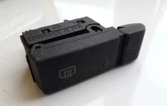 Windscreen/window heater switch