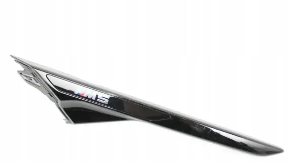 BMW M5 Fender end trim 