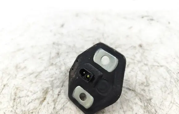 BMW 5 E39 Front door lock loop/hook striker 8176350