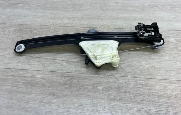Front door window regulator with motor
