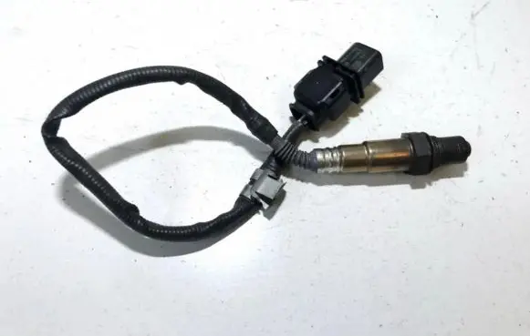BMW 5 E60 E61 Lambda probe sensor 779159202 7791592-02