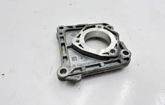 Mercedes-Benz C W205 other engine part A2640140100
