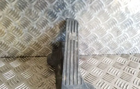 Audi A3 S3 A3 Sportback 8P Accelerator throttle pedal 1K2721503M