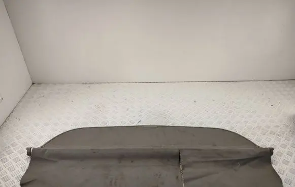 Mitsubishi Pajero Parcel shelf load cover 