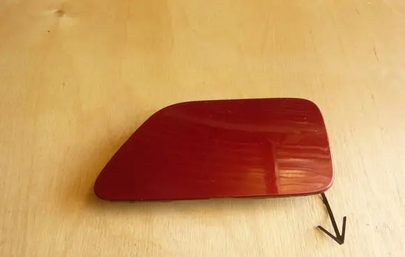 Nissan Leaf I (ZE0) Front tow hook cap/cover 622A05SK0A