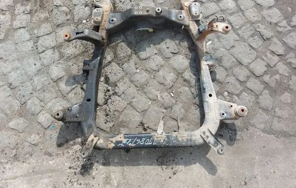Opel Astra G Front axle beam 